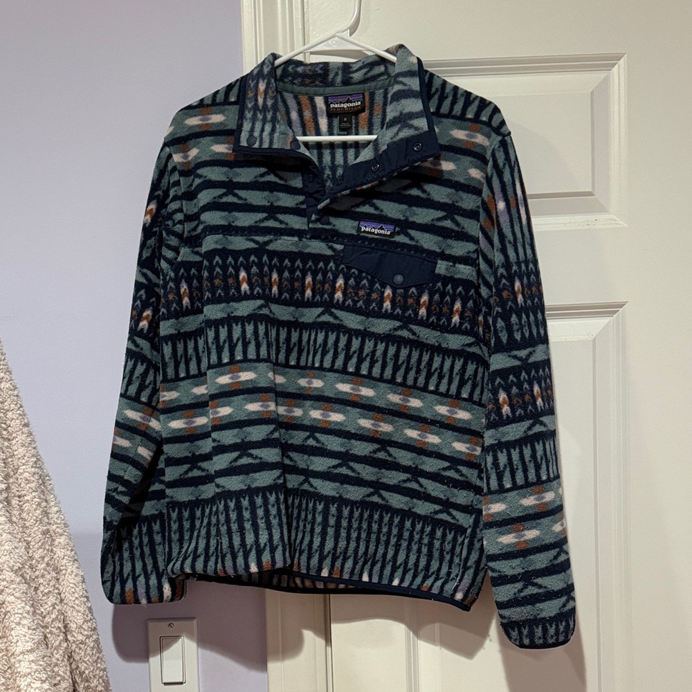 Patagonia Blue and Gray Patterned Jacket